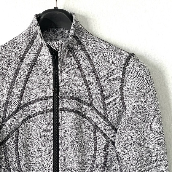 Lululemon Define Jacket Inverted Feathered Jacquard White Black - Picture 7 of 10